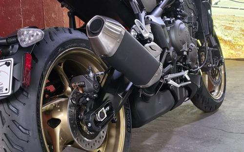 2027 Triumph Trident 800 Jet Black