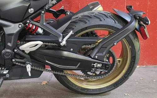 2027 Triumph Trident 800 Jet Black