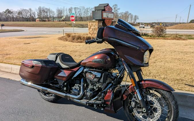 2024 Harley-Davidson CVO™ Street Glide® Copperhead