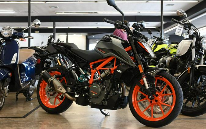 2021 KTM Duke 390