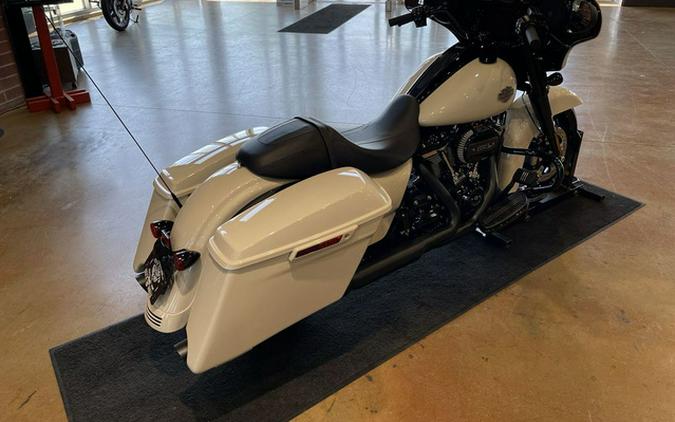 2022 Harley-Davidson FLHXS - Street Glide Special