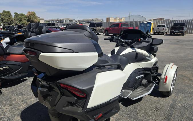 2026 CAN-AM SPYDER RT SEA-TO-SKY