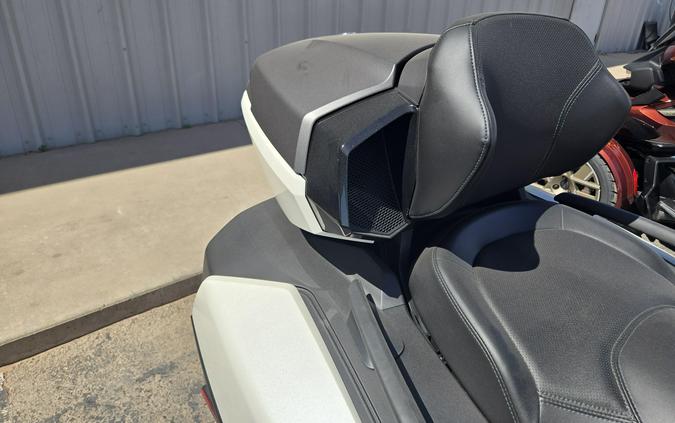 2026 CAN-AM SPYDER RT SEA-TO-SKY
