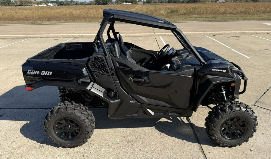 2026 Can-Am® Commander XT 1000R
