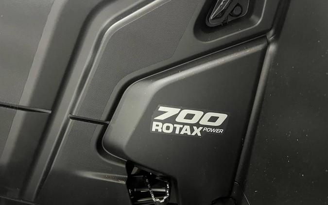 2026 Can-Am Outlander MAX XT 700