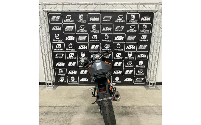 2023 KTM 1290 Super Duke GT