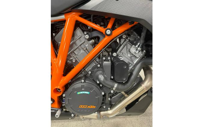 2023 KTM 1290 Super Duke GT