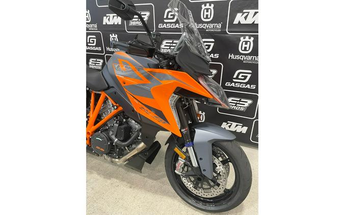 2023 KTM 1290 Super Duke GT