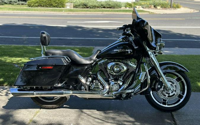 2010 Harley-Davidson® FLHX - Street Glide®