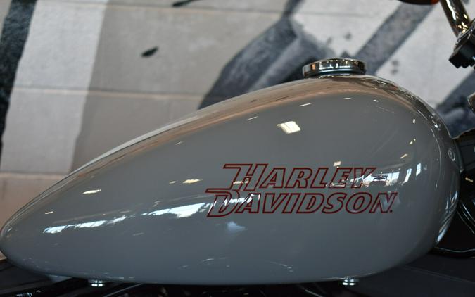 2024 Harley-Davidson Softail Standard