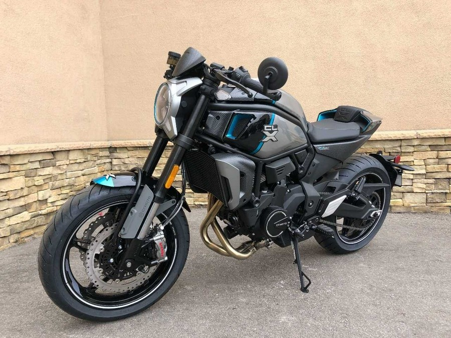 2023 CFMoto 700CL-X SPORT