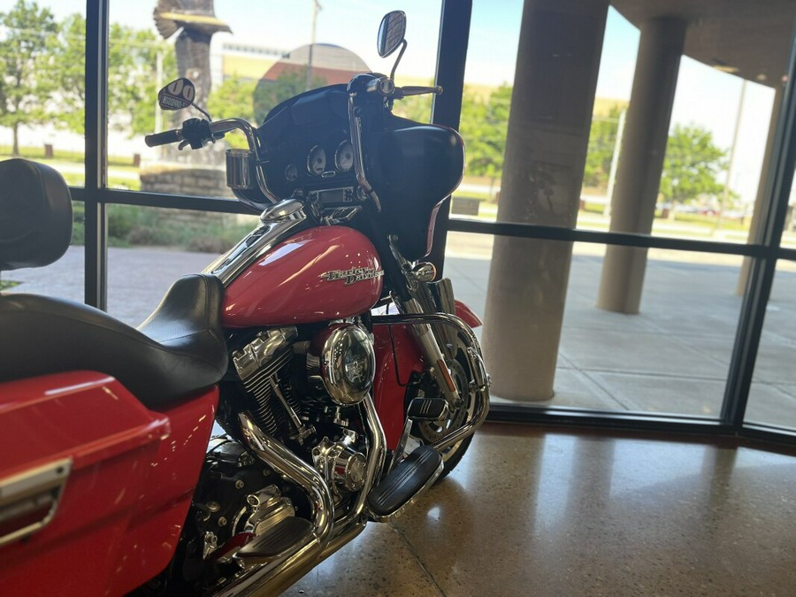 2012 Harley-Davidson Street Glide Black