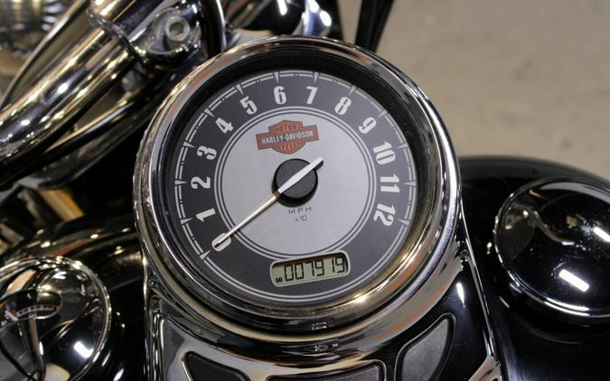 Used 2015 Harley-Davidson Heritage Softail Classic FLSTC Motorcycle For Sale In Columbus, OH