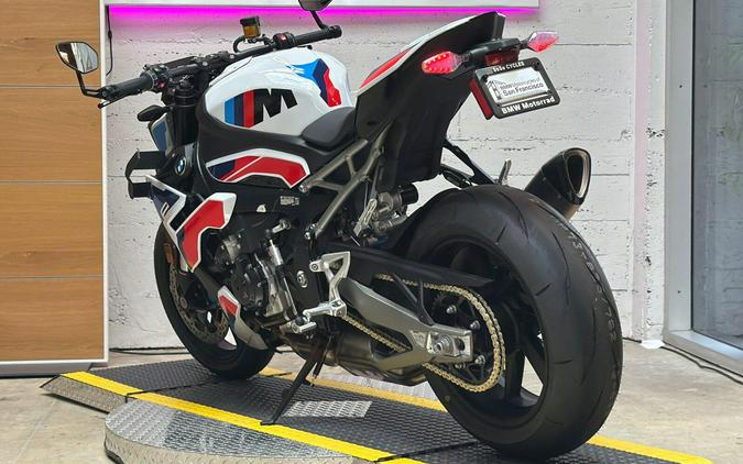 2026 BMW M 1000 R