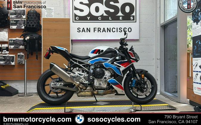 2026 BMW M 1000 R