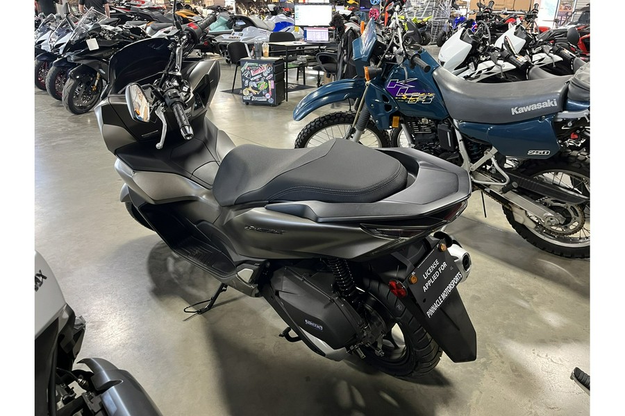 2024 Honda PCX 150 ABS