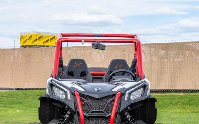 2025 Can-Am™ Maverick Sport X rc 1000R