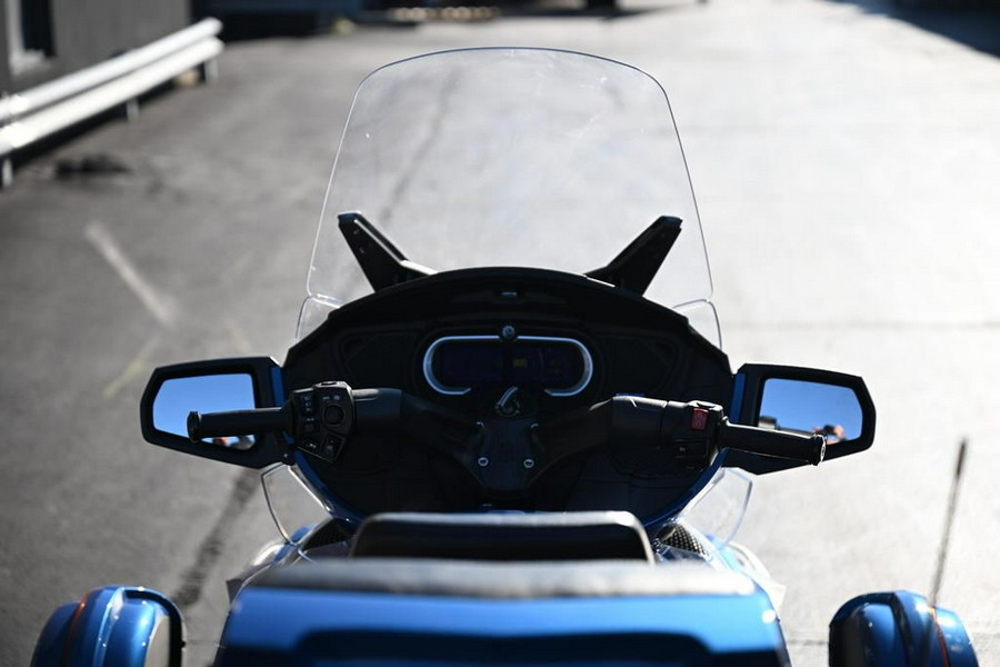 2018 Can-Am® Spyder® RT Limited Chrome