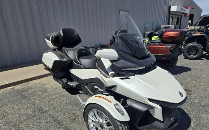 2026 CAN-AM SPYDER RT SEA-TO-SKY