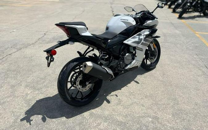 2026 CFMOTO 300SS