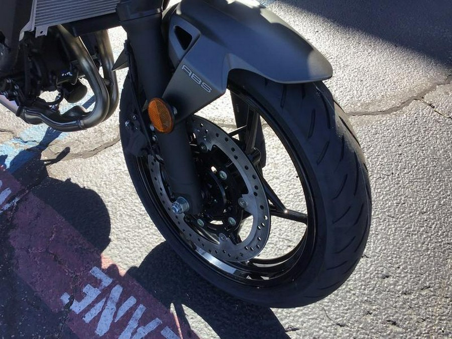 2026 KAWASAKI Z500 ABS
