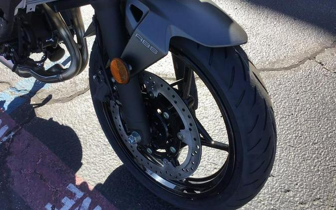 2026 KAWASAKI Z500 ABS