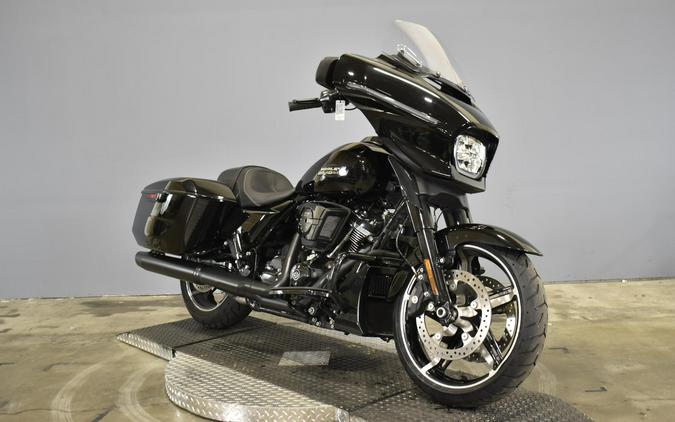 2025 Harley-Davidson Street Glide Vivid Black