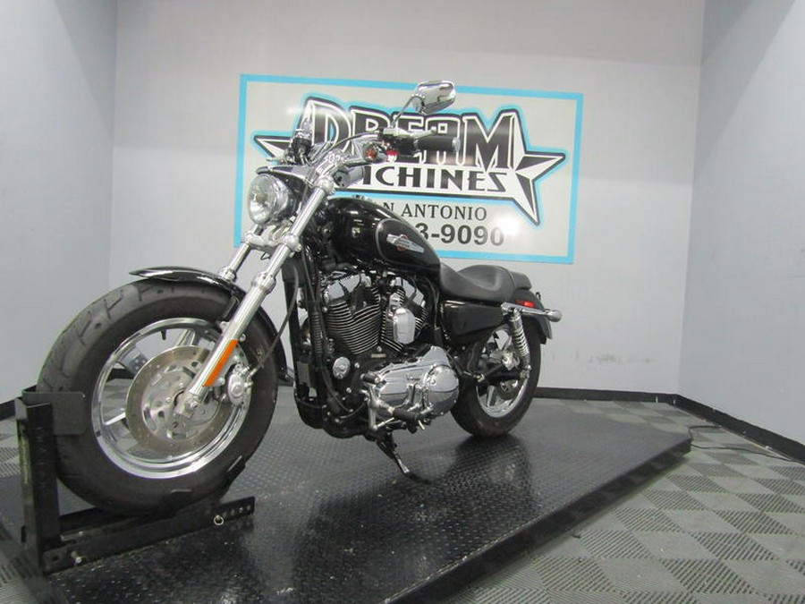 2012 Harley-Davidson® XL1200C - Sportster® 1200 Custom