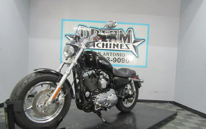 2012 Harley-Davidson® XL1200C - Sportster® 1200 Custom