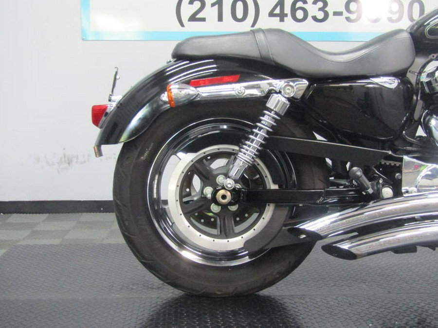 2012 Harley-Davidson® XL1200C - Sportster® 1200 Custom