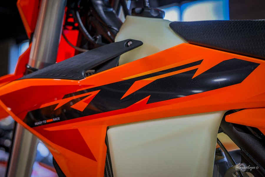 2025 KTM 300 XC