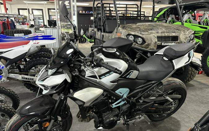 2025 Kawasaki Z900 ABS