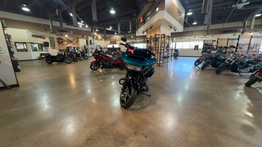 2026 Harley-Davidson® Road Glide® Teal Thunder / Vivid Black - Black