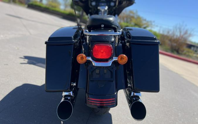 2006 Harley-Davidson® FLHXI Street Glide® BLACK 700530