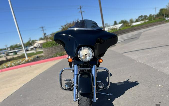 2006 Harley-Davidson® FLHXI Street Glide® BLACK 700530