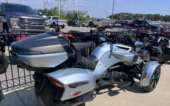 2022 Can-Am Spyder F3 Limited Dark Wheels