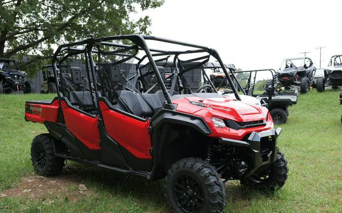 2023 Honda® Pioneer 1000-6 Deluxe Crew