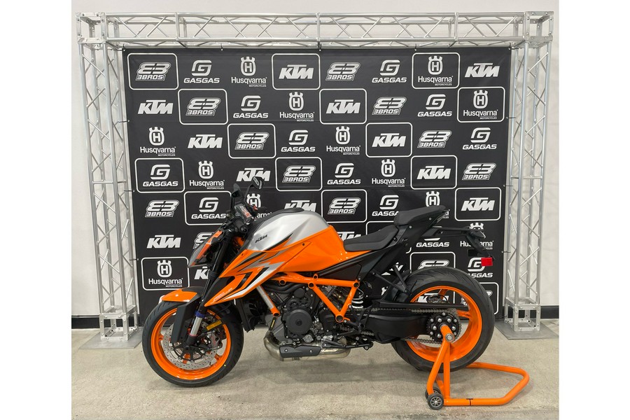 2023 KTM 1290 Super Duke R EVO