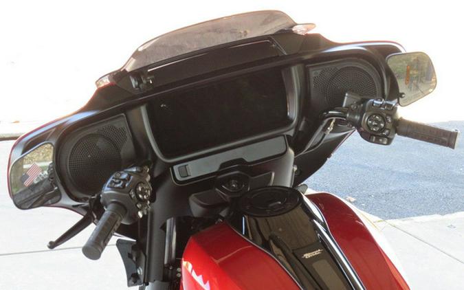 2025 Harley-Davidson FLHX - Street Glide