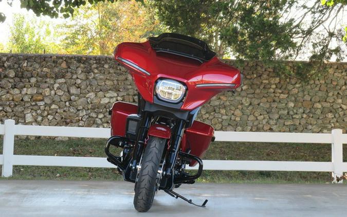 2025 Harley-Davidson FLHX - Street Glide