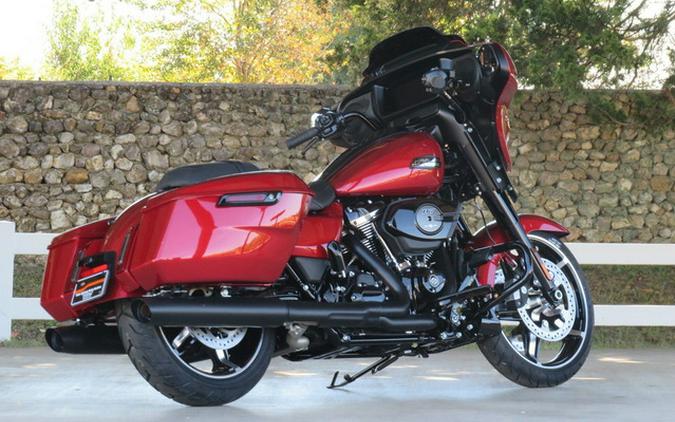 2025 Harley-Davidson FLHX - Street Glide