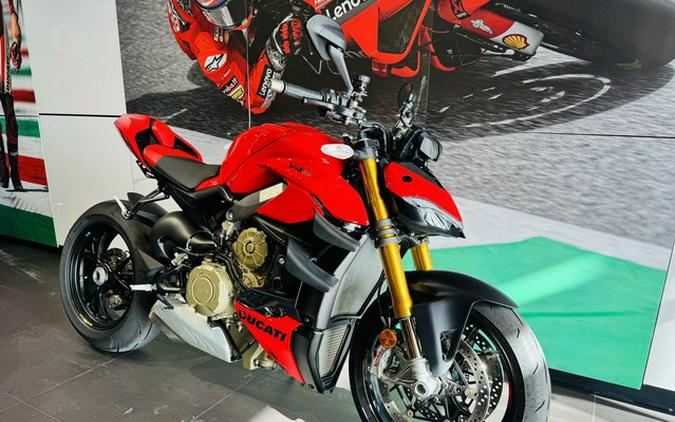 2023 Ducati Streetfighter V4 S Ducati Red