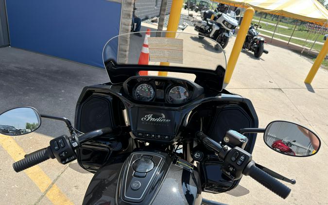2026 Indian Motorcycle Challenger® Dark Horse® Signature Series