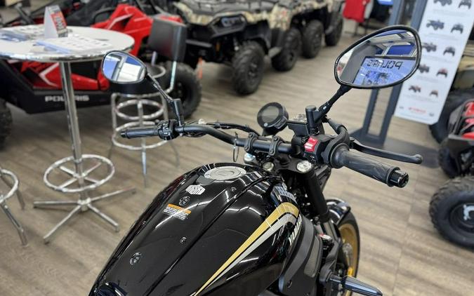 2025 Yamaha XSR700
