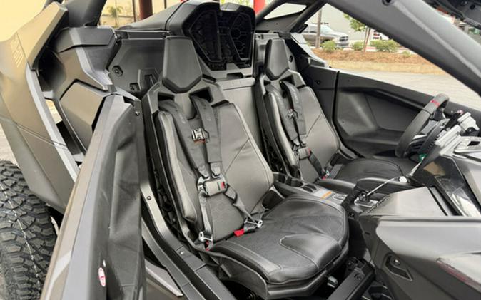 2026 Can-Am Maverick R X RS With Smart-Shox Triple Black