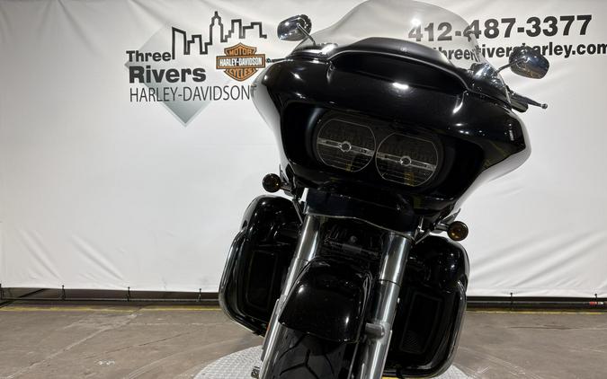 2016 Harley-Davidson Road Glide Ultra Vivid Black