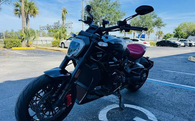 2022 Ducati Xdiavel NEGRA