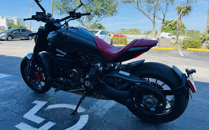 2022 Ducati Xdiavel NEGRA