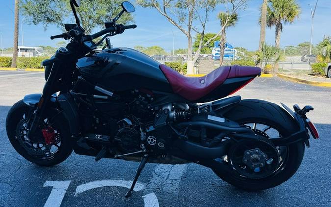 2022 Ducati Xdiavel NEGRA