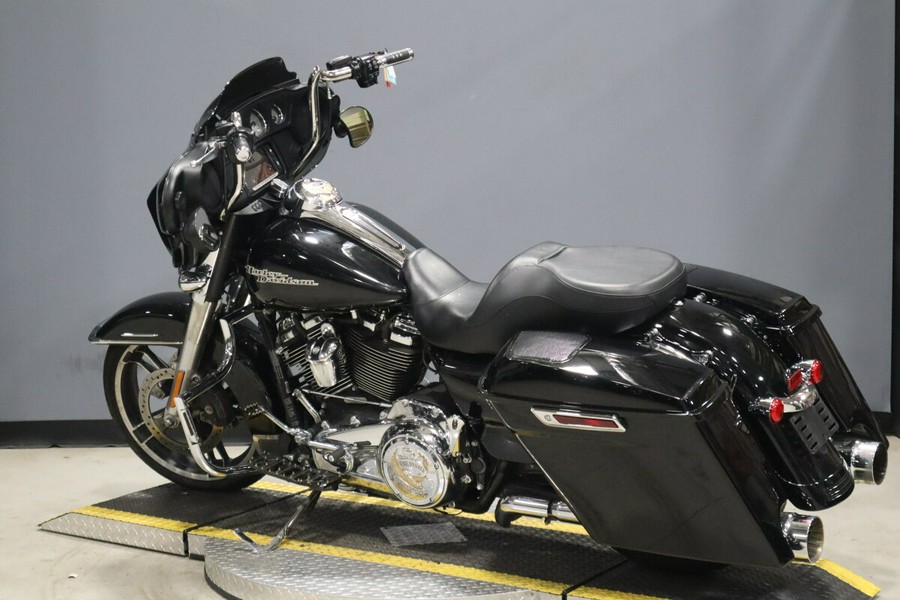 2018 Harley-Davidson Street Glide FLHX